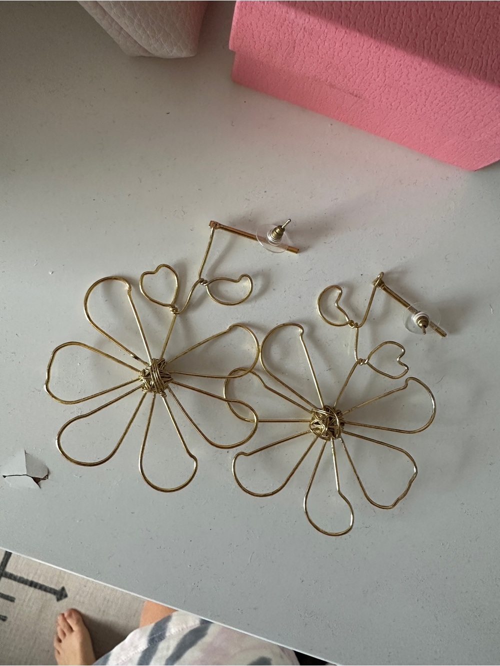 Zara Gold Flower Outline Drop Earrings
